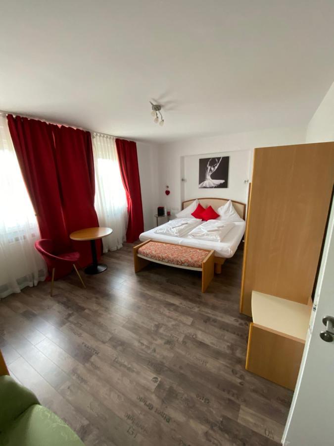 Eifel Hotel Haus West Kall Екстер'єр фото